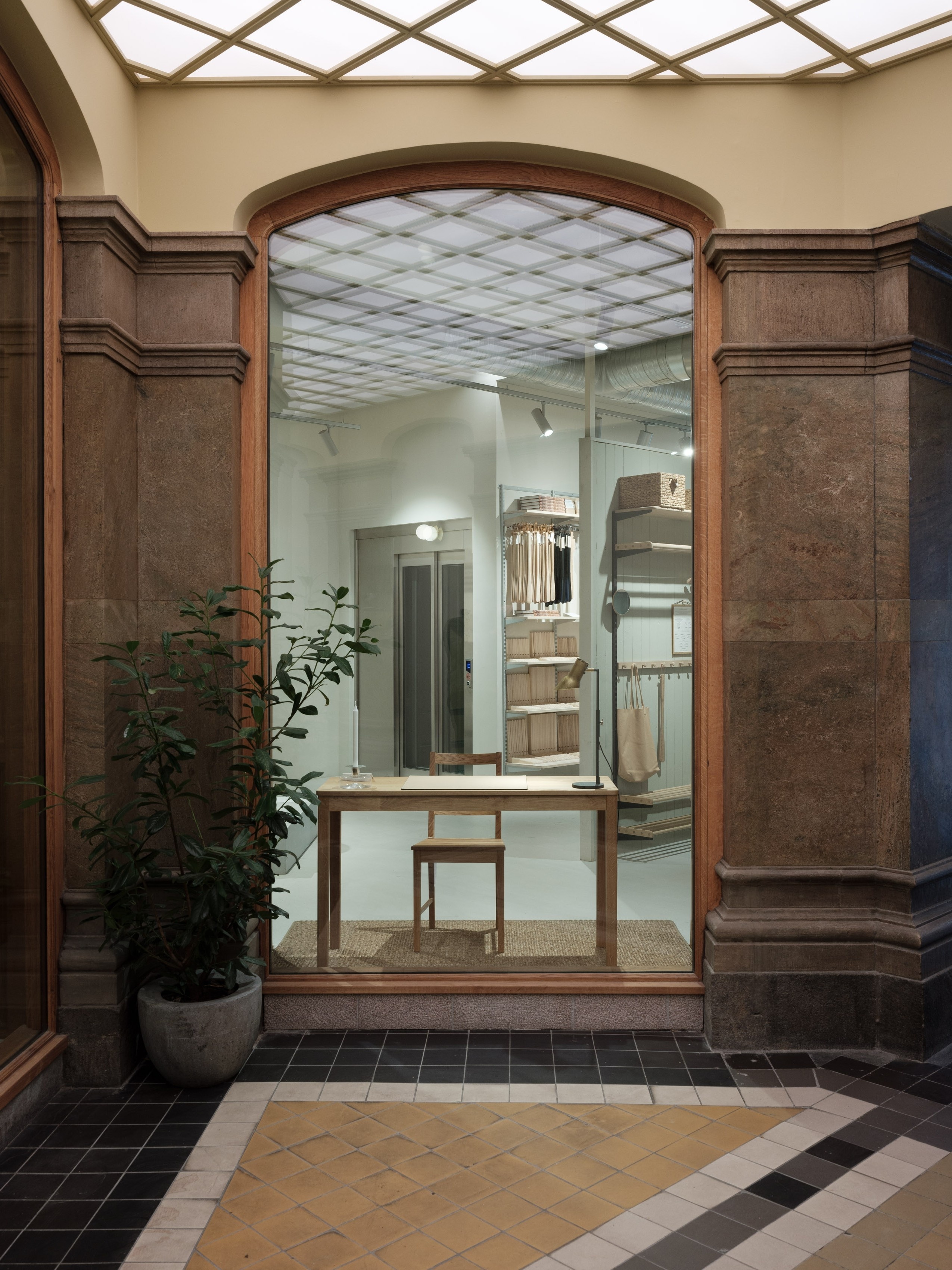 Book interior design consultation