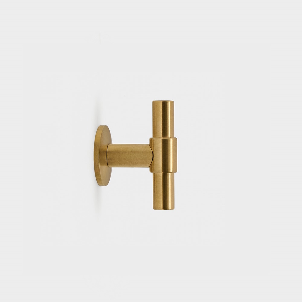 Knob T