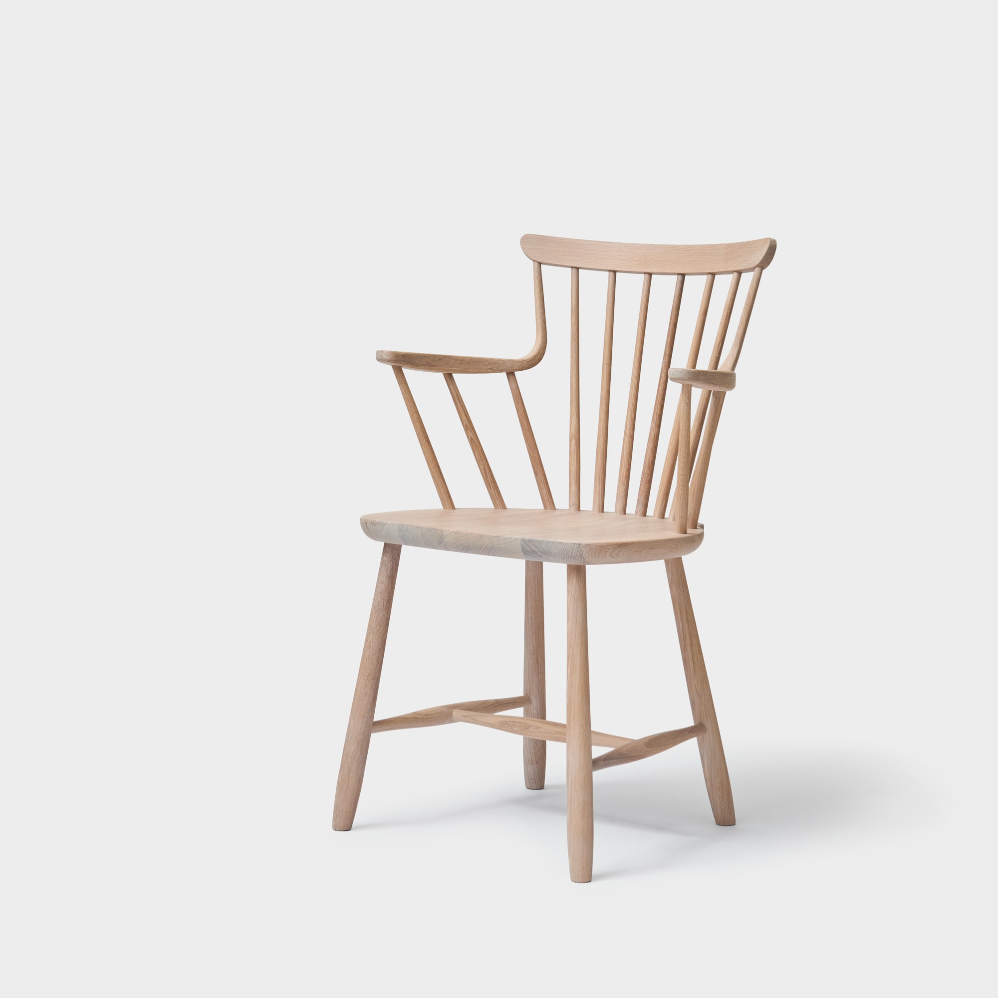 Pinn armchair Oak