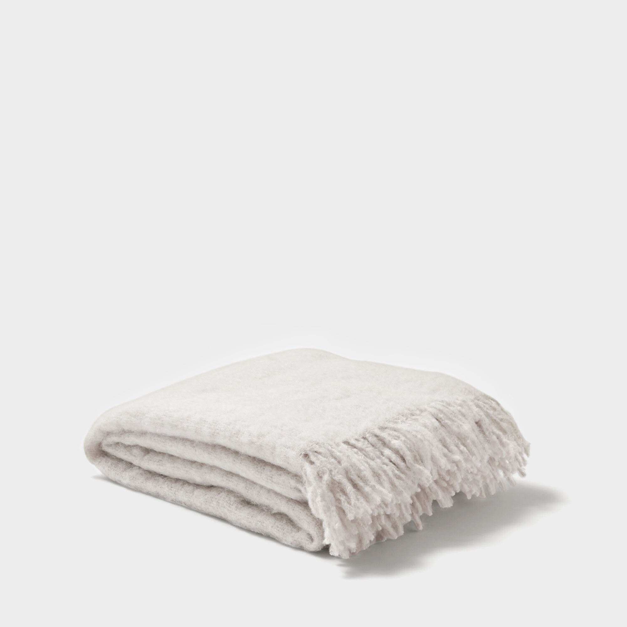 Blanket Mohair bright white